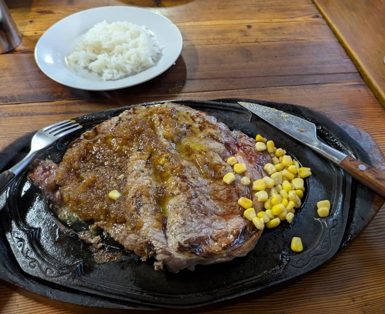 リベラ 目黒 店